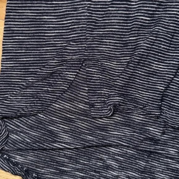 Madewell striped tank size smal - Picture 2 of 3